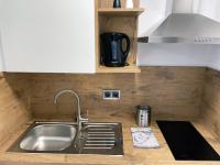 A kitchen or kitchenette at Ferienwohnung Sunhill