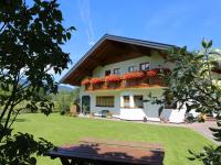 Ogród w obiekcie Holiday Home Ennstal by Interhome