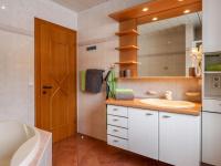 Łazienka w obiekcie Holiday Home Ennstal by Interhome