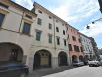 The building in which Az apartmant is located
