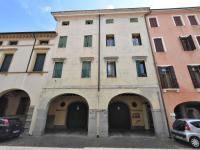 The building in which Az apartmant is located