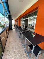 Reštaurácia alebo iné gastronomické zariadenie v ubytovaní Hotel Venere