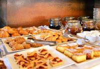 Jídlo v hotelu nebo okolí