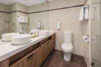 Meriton Suites World Tower, Sydneyにあるバスルーム