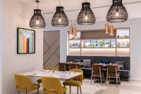 Posezení v ubytování Holiday Inn London-Shepperton by IHG