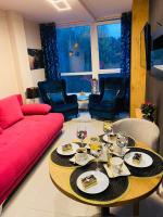 Posedenie v ubytovaní Apartament SPA 52 Resort Kozubnik blisko Szczyrk- 5D Apartamenty