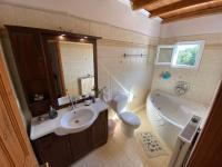 Kúpeľňa v ubytovaní Fioroula's Villa Fiskardo
