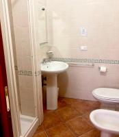 A bathroom at B&B Mela
