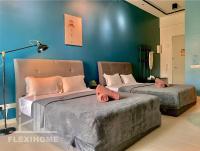 9am-5pm, SAME DAY CHECK IN AND CHECK OUT, Work from Home, Comfy & Quiet Tamarind Suites-Cyberjaya by Flexihome-MY,にあるベッド