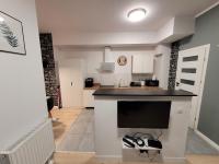 Kuchyň nebo kuchyňský kout v ubytování Apartamenty Cieplicka 20