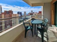 A balcony or terrace at Apartamento Completo Torresol V