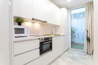 A kitchen or kitchenette at Genteel Home Feria