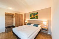 Postel nebo postele na pokoji v ubytování Hotel zum Hirschen