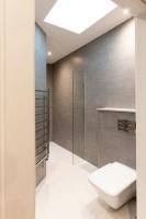 Koupelna v ubytování Stunning Central Windsor Town House With Parking