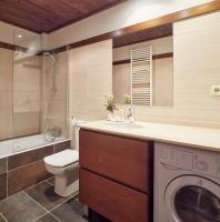 Koupelna v ubytování Val de Ruda Luxe 66 by FeelFree Rentals