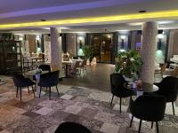 Posedenie v ubytovaní Arena Hotel Spa & Wellness