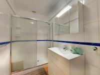 A bathroom at Coastview Terrace Studio by TOR