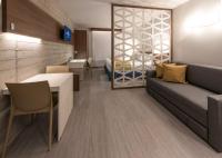 Microtel Inn & Suites by Wyndham Guadalajara Surにあるシーティングエリア