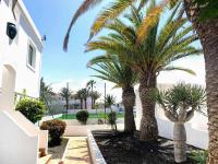 Ogród w obiekcie Armonia Pool View & Wi-Fi by iRent Fuerteventura