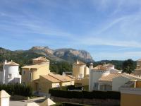 A general mountain view or a mountain view taken from Az apartmant
