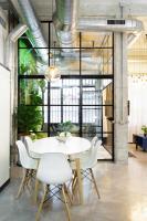 Posedenie v ubytovaní MonKeys Apartments Luxury MetaLoft