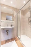 A bathroom at Gustls Ferienhäusl