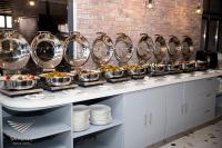 Jídlo v hotelu nebo okolí