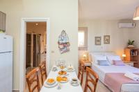 A bed or beds in a room at il giardino