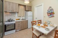 A kitchen or kitchenette at il giardino