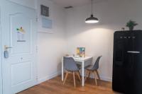 Kuchyňa alebo kuchynka v ubytovaní Vibe Apartments by Olala Homes