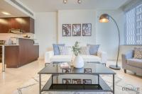 Posezení v ubytování Holiday Escape Luxe 1BR Near Metro in DIFC by Deluxe Holiday Homes
