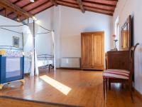 Posteľ alebo postele v izbe v ubytovaní Holiday Home Borgo del Papa by Interhome