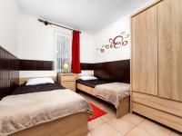 Łóżko lub łóżka w pokoju w obiekcie Holiday Home Sunny by Interhome