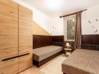 Łóżko lub łóżka w pokoju w obiekcie Holiday Home Sunny by Interhome