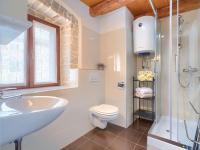 Koupelna v ubytování Holiday Home Ivanka by Interhome