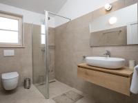 Łazienka w obiekcie Villa Flori by Interhome