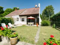 Vonkajšia záhrada v ubytovaní Holiday Home Suzy by Interhome