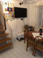 Telewizja i/lub zestaw kina domowego w obiekcie Ádám Vendégház
