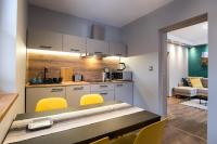 Kuchyňa alebo kuchynka v ubytovaní Apartament Henrykówka Apartzakop