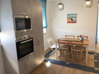 Plan piętra w obiekcie House Lucija Family apartments for max 6 persons with pool in Poreč