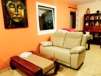 A seating area at Villa Bambi
