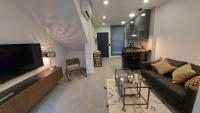 TV a/nebo společenská místnost v ubytování Love Rent4 Málaga Mercedes