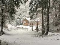 Bieszczady Domek Nad Stawem v zime