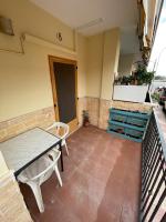 A balcony or terrace at Precioso adosado con parking a 100 metros de la playa