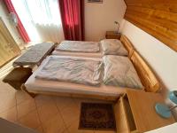 Posteľ alebo postele v izbe v ubytovaní Apartments in Siofok/Balaton 35514