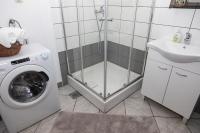 Kúpeľňa v ubytovaní Apartman Tinče