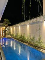 Marades Tropical Villa - Housity