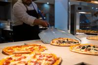 Jídlo v hotelu nebo okolí