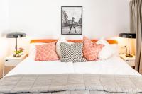 Posteľ alebo postele v izbe v ubytovaní ELD2- Luxury 3 Bedroom Penthouse in Nueva Andalucia