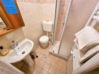 Kúpeľňa v ubytovaní Holiday Home Tonkina kuća